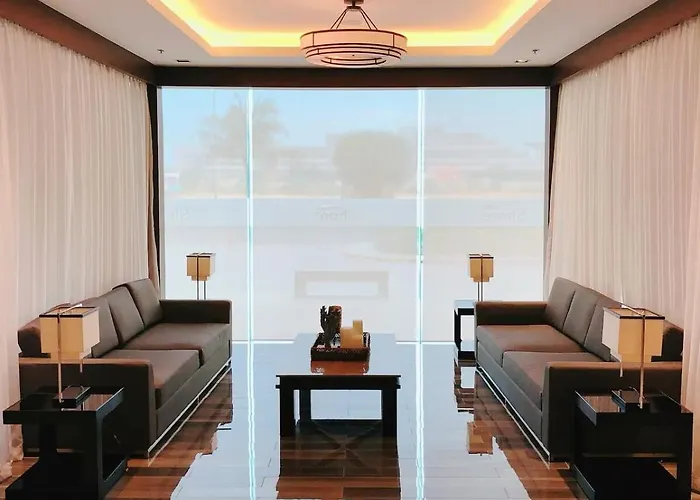 Staycation At Shore 1005 In Mall Of Near Airport